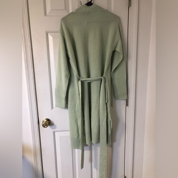 Mint green cardigan - Picture 3 of 3